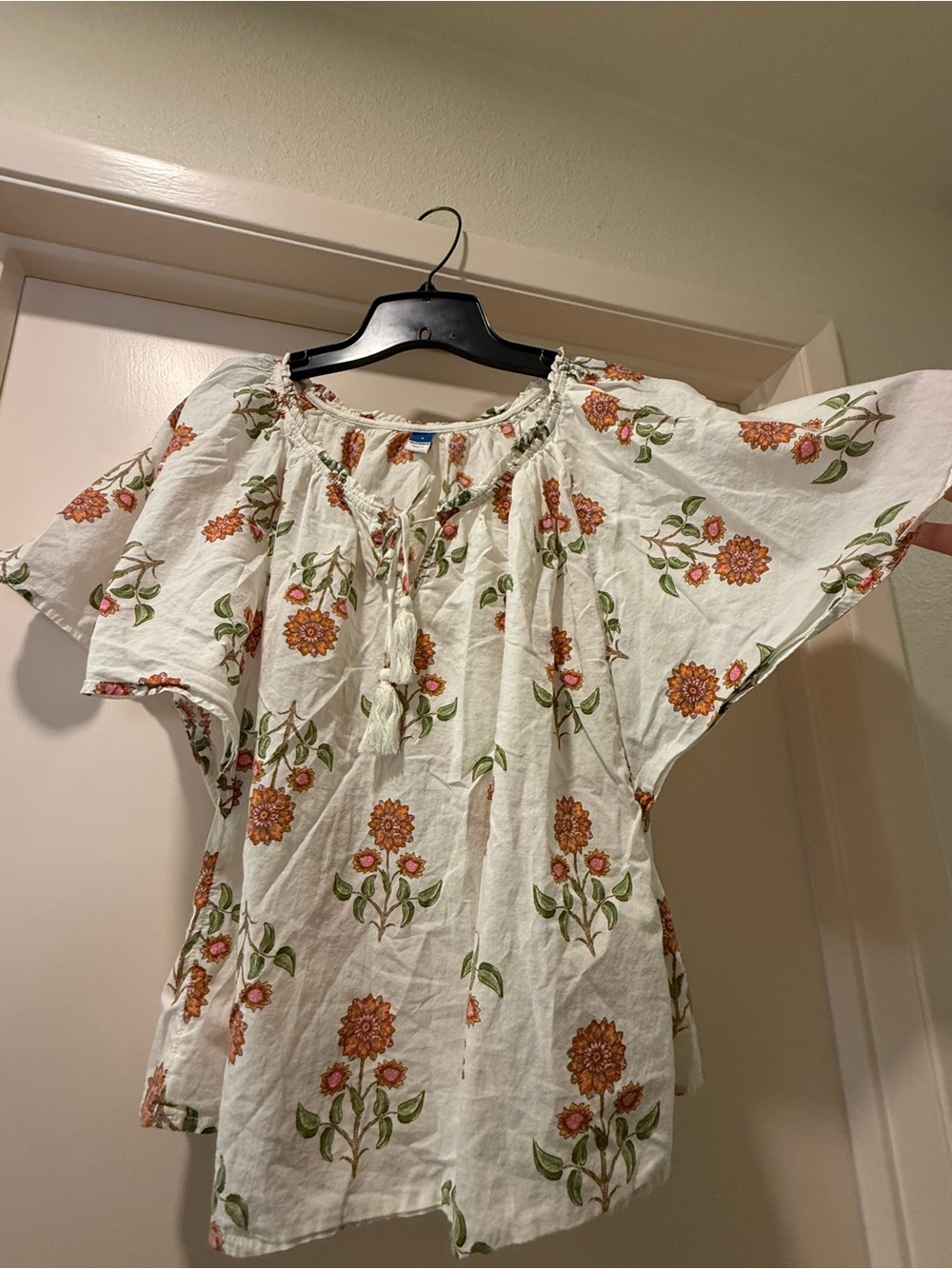 Old Navy White Floral Peasant Blouse with Tassel Tie